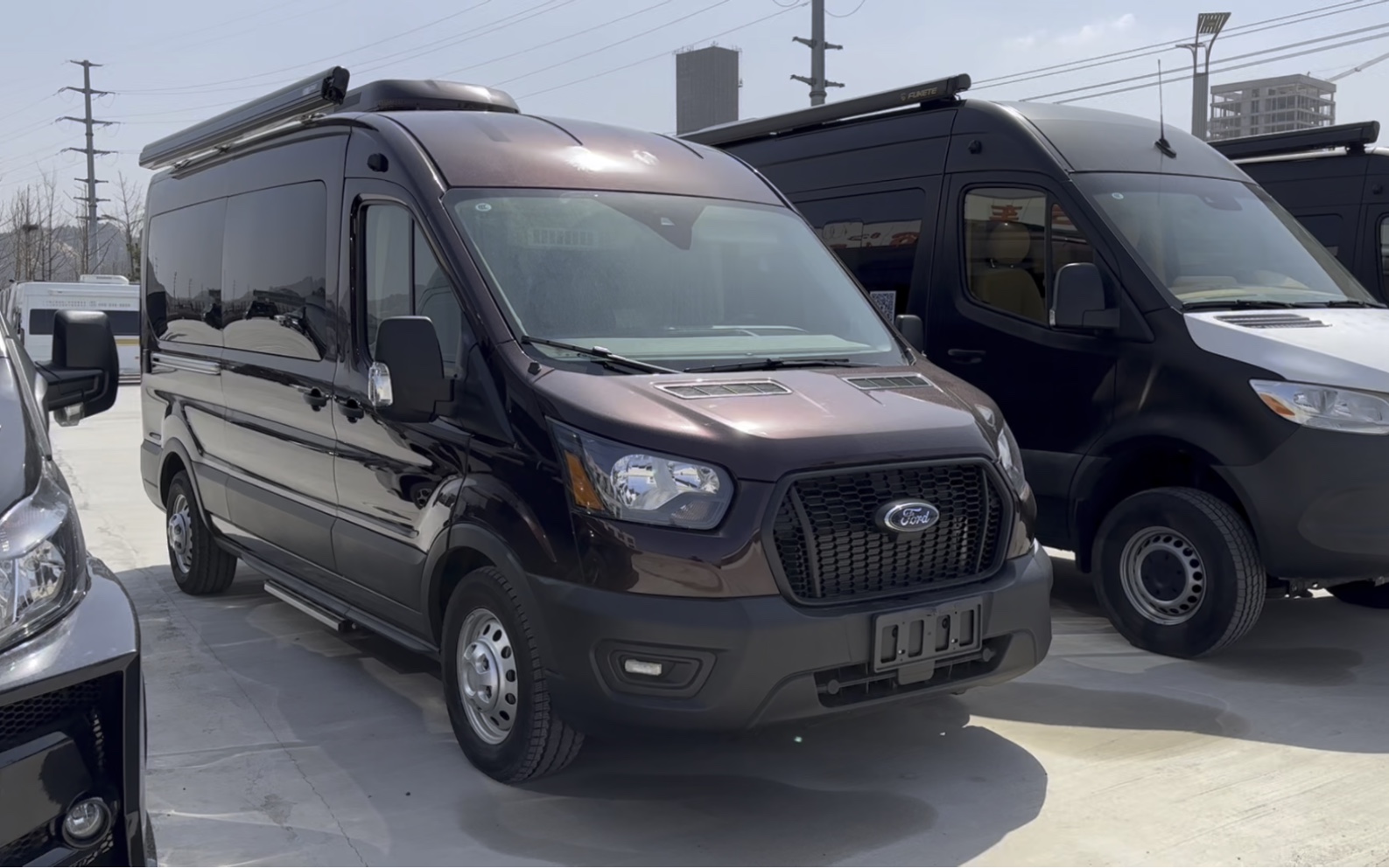 进口四驱福特3.5大排量汽油四驱房车,客户定制版布局