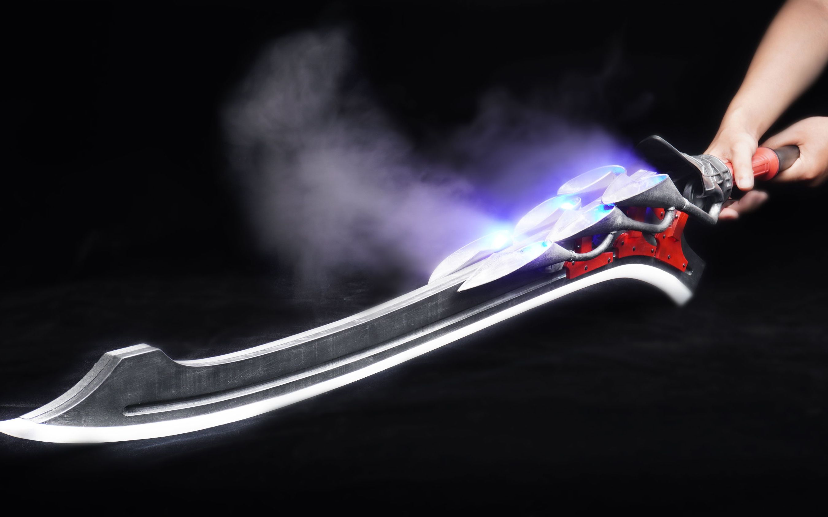 挑战做一把自带光效的鬼泣5绯红女皇