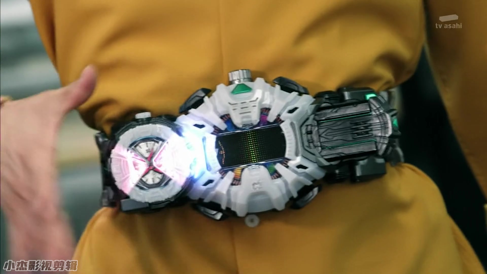 假面骑士时王小魔王变身ooo装甲