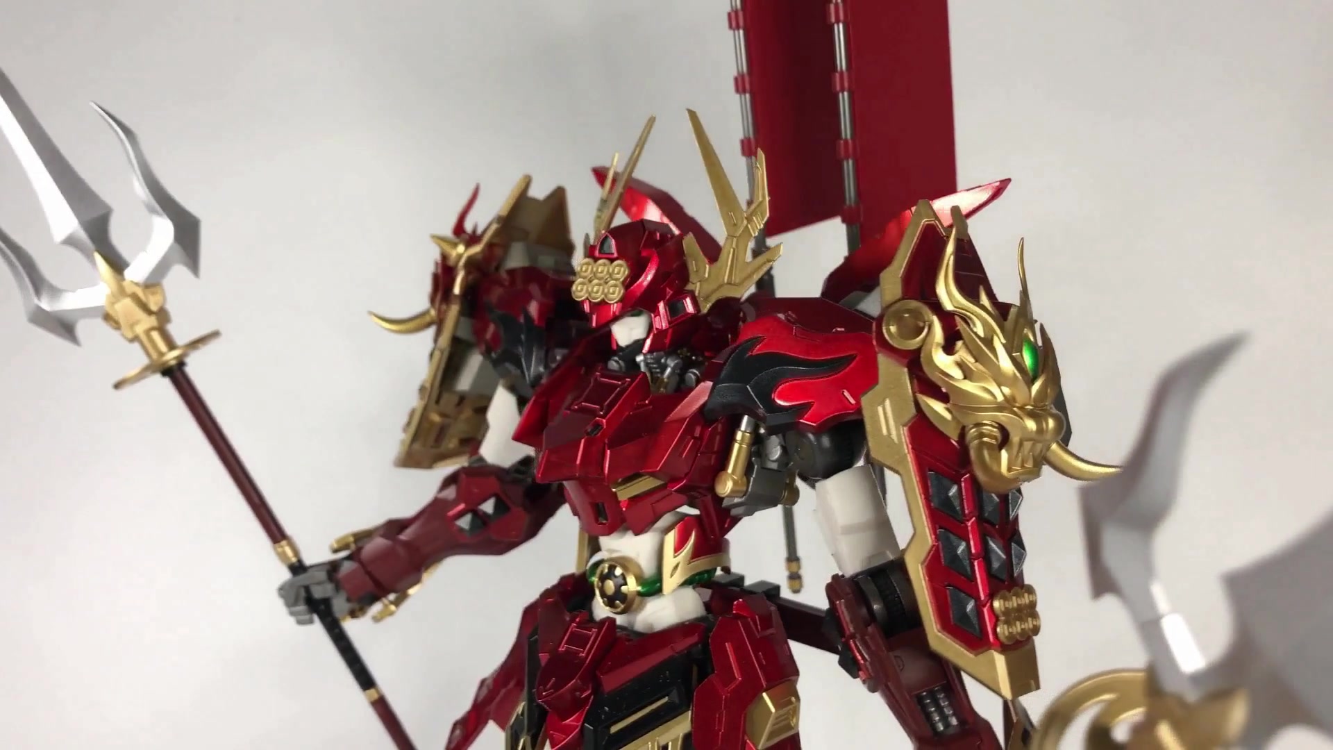 六文钱旗帜之下日本战国第一强兵真田幸村合金高达来也