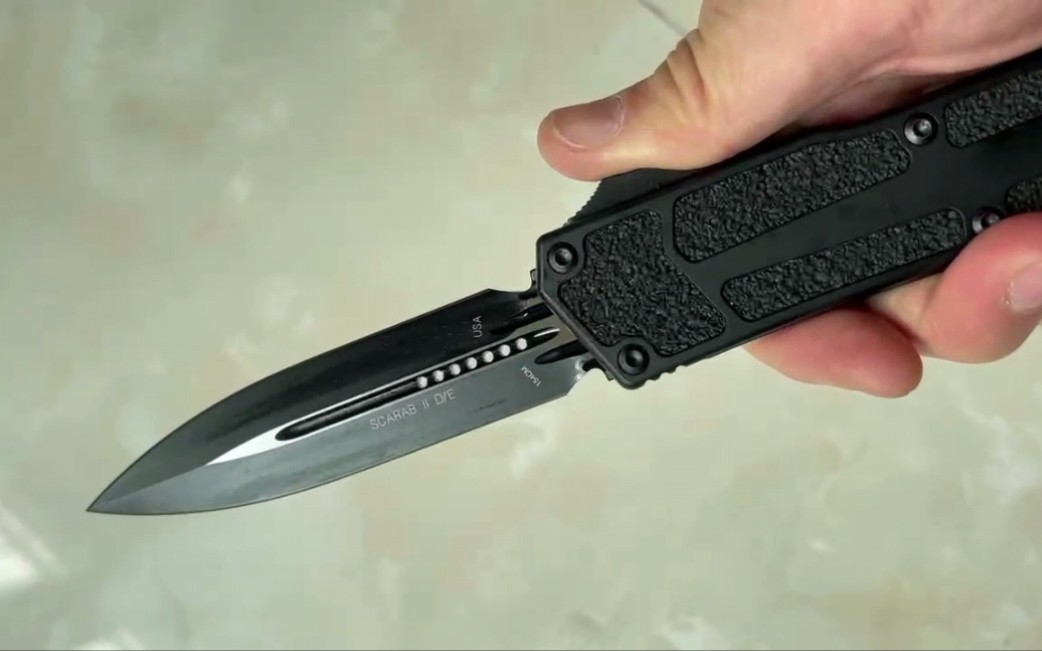 大黄蜂2代甲虫154黑双刃