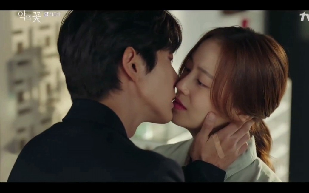 恶之花1516大结局高甜cut合集男女主kiss一家三口团聚happyending