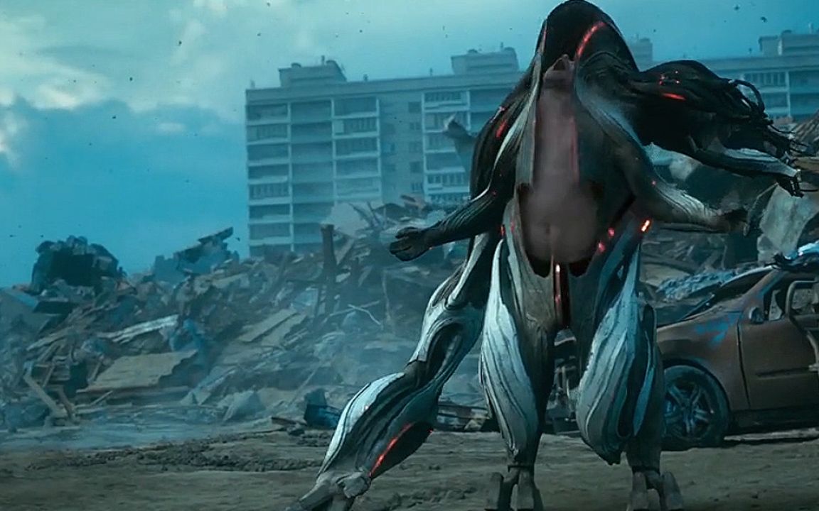 小伙捡了个外星战甲,穿上后力大无穷,开始为所欲为