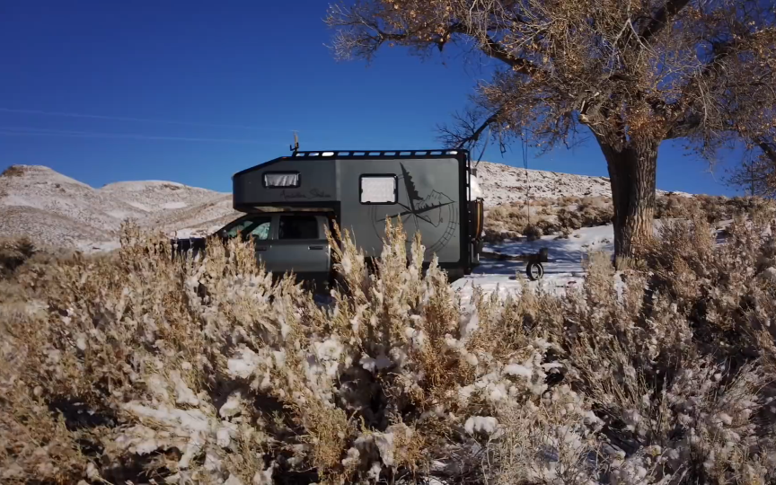 外国情侣手工自造越野房车 TIMELAPSE Couple Builds DIY RV (Start To Finish)哔哩哔哩bilibili