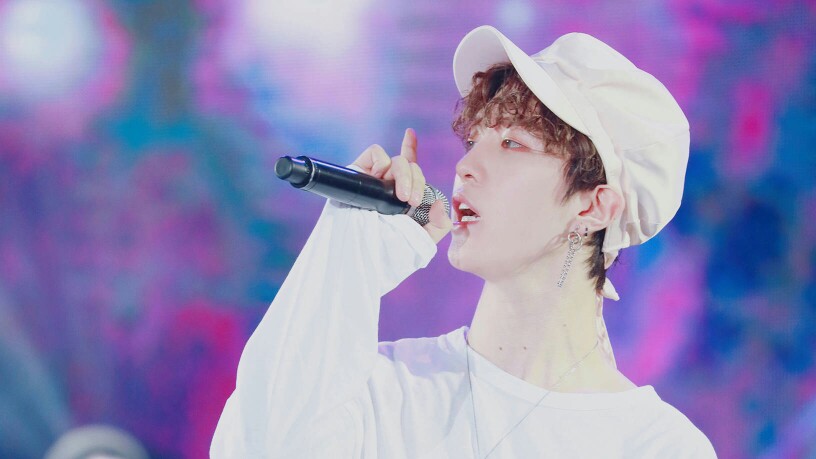 【范丞丞】小鬼:我累死累活的带着你溜冰,就你皮!