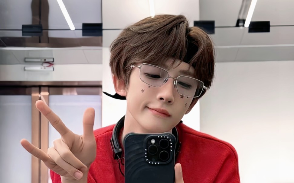 【刘宇】直播哼哼歌儿 立志不做小漏勺但其实什么都说了 清唱千岁