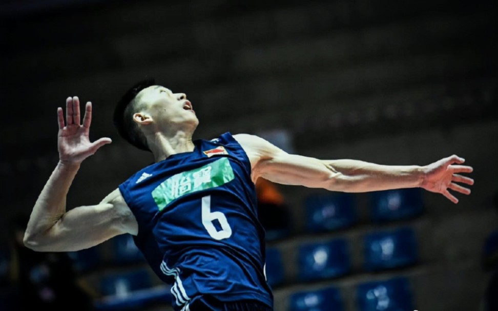 俞元泰亚洲杯单手拦网(视频素材来源:今日排球)