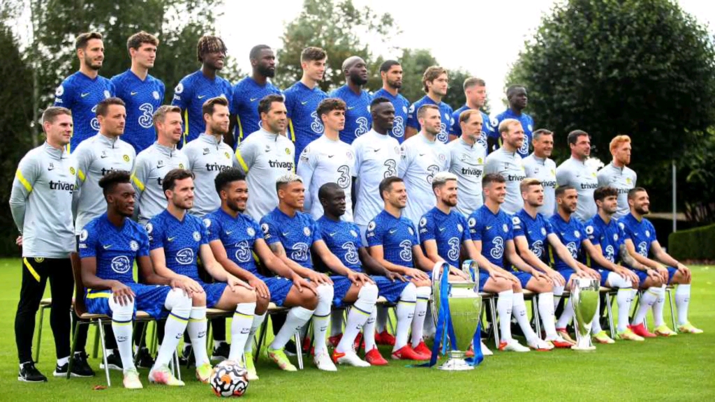 切尔西新赛季合影