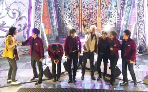 Download Video: 玉置浩二 & V6 - 愛なんだ (12.12.05.FNS歌謡祭)