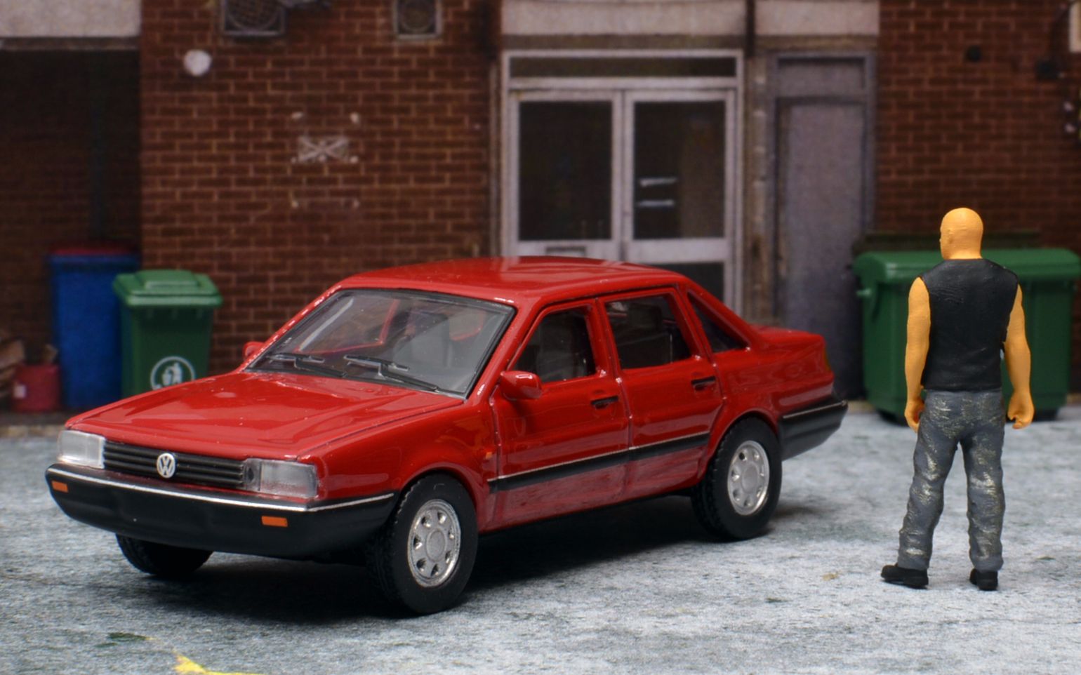 拓意65号桑塔纳红色涂装【东知玩具】_哔哩哔哩 (゜-゜)つロ 干杯