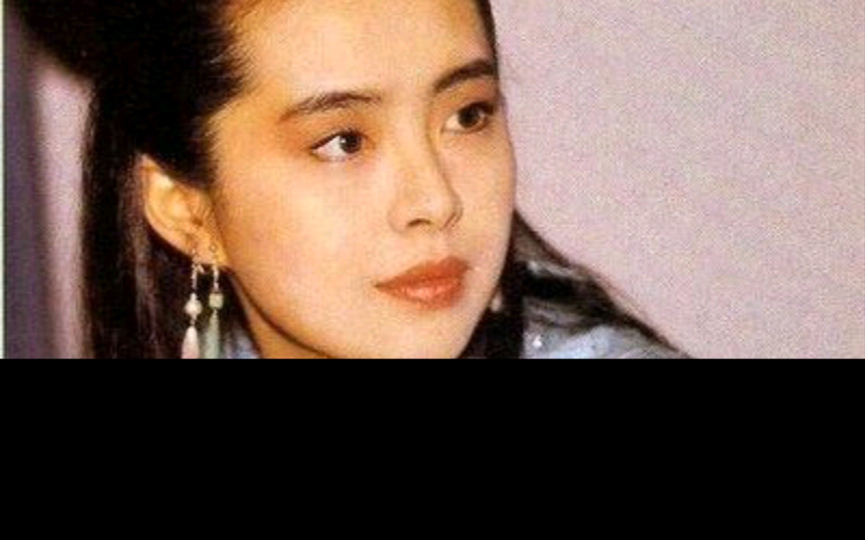 "潺潺流水终于穿过群山一座座,好像多年之后你依然执着~" ——王祖贤