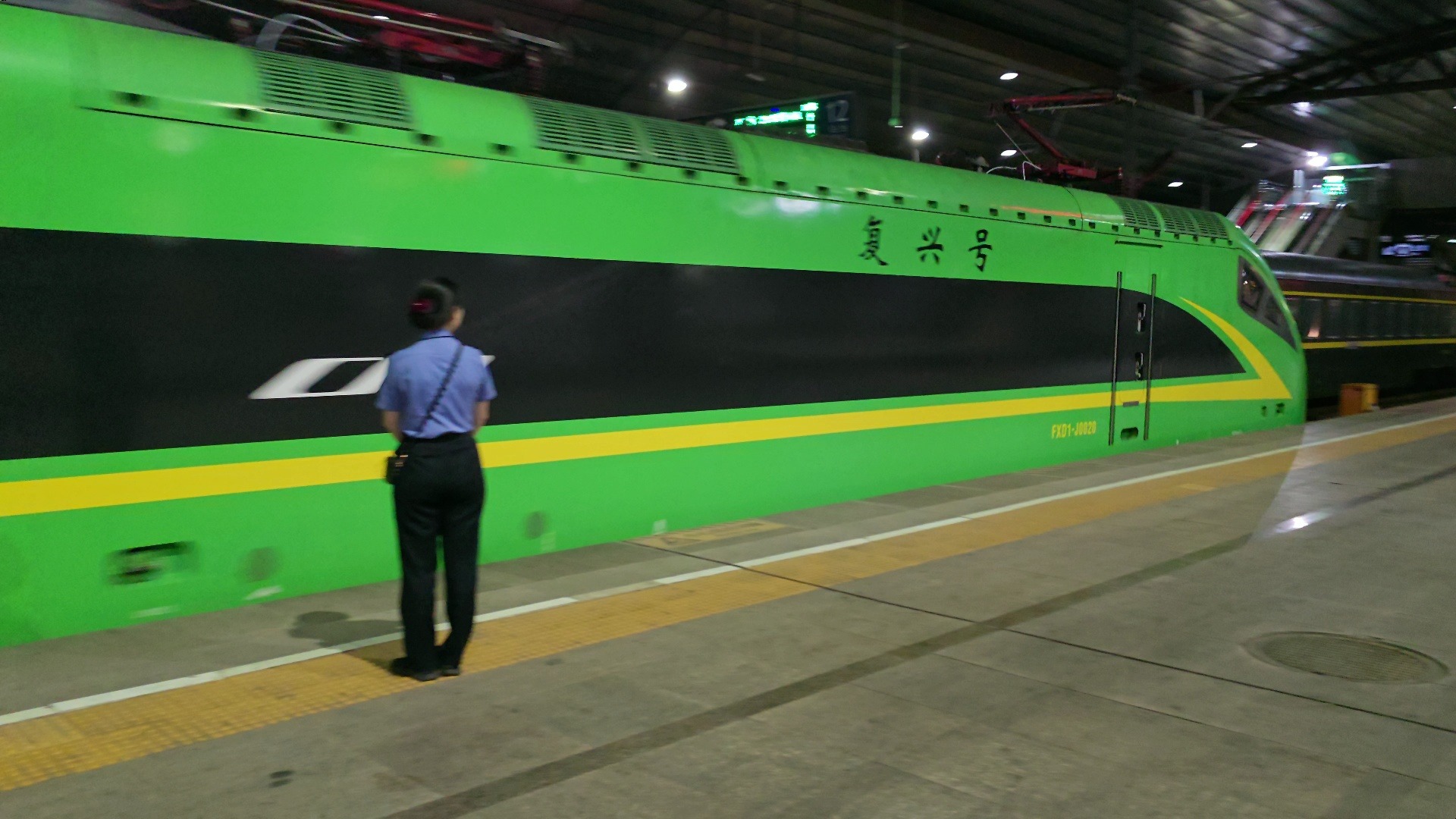 8k画质 北京至杭州d11发车