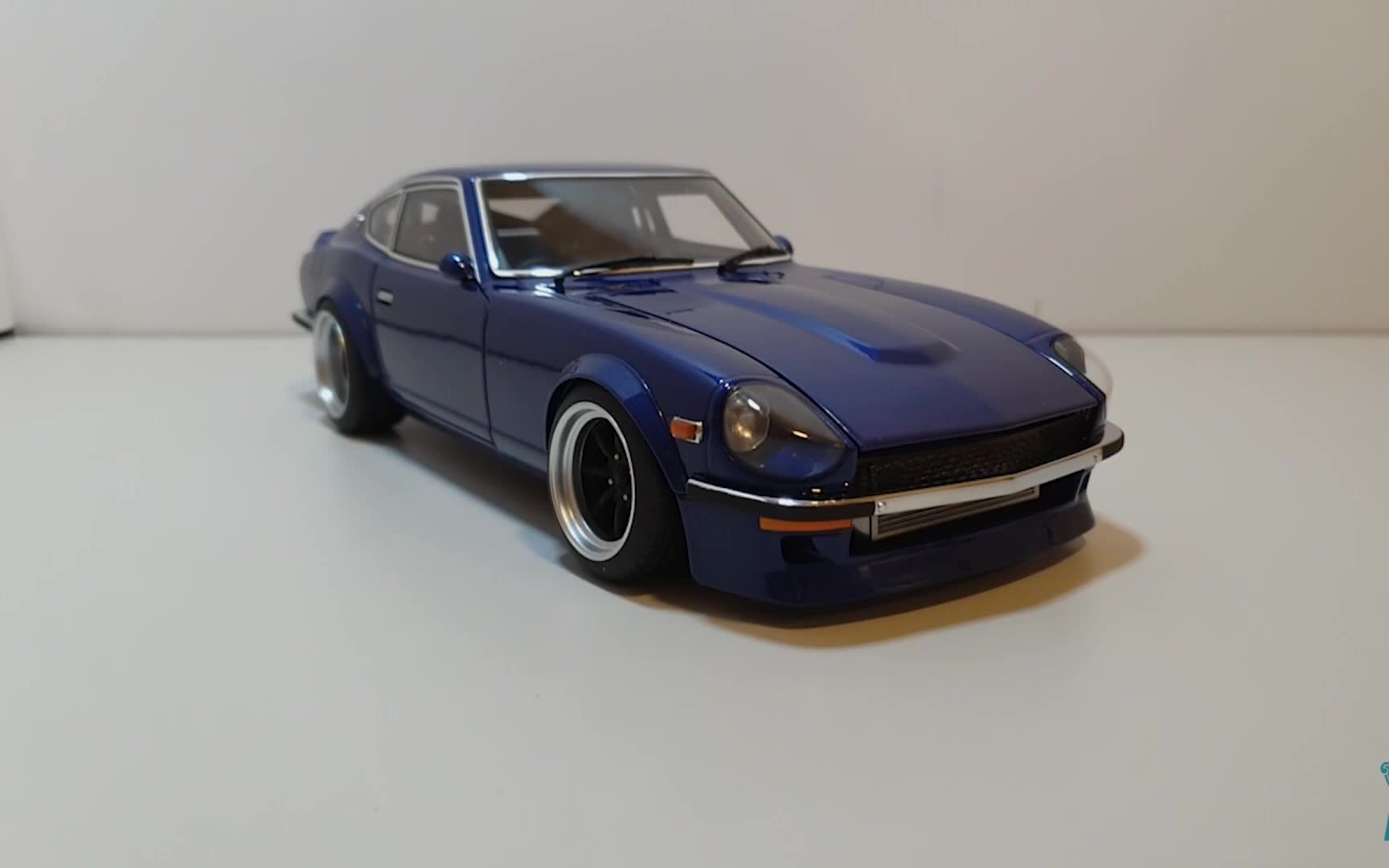 nissan fairlady z(s30) wangan midnight akuma no z 1/18 scale