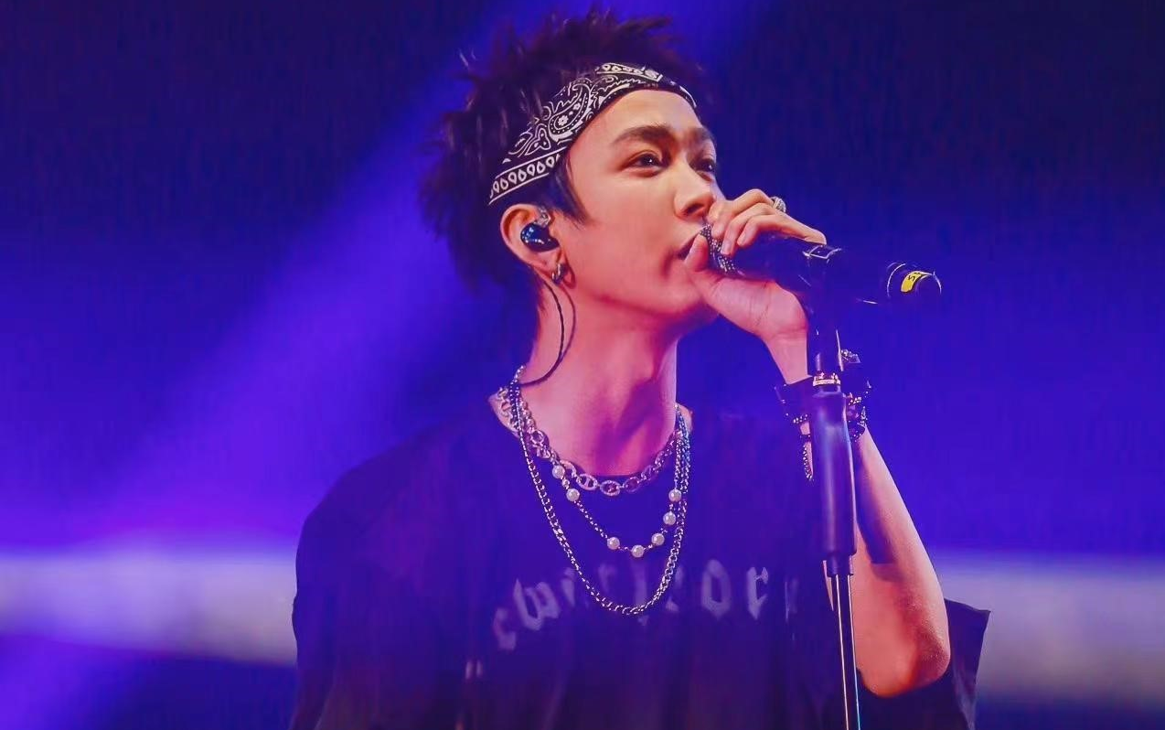 tizzy t vava早期合作歌曲《u pu$$y u know it》