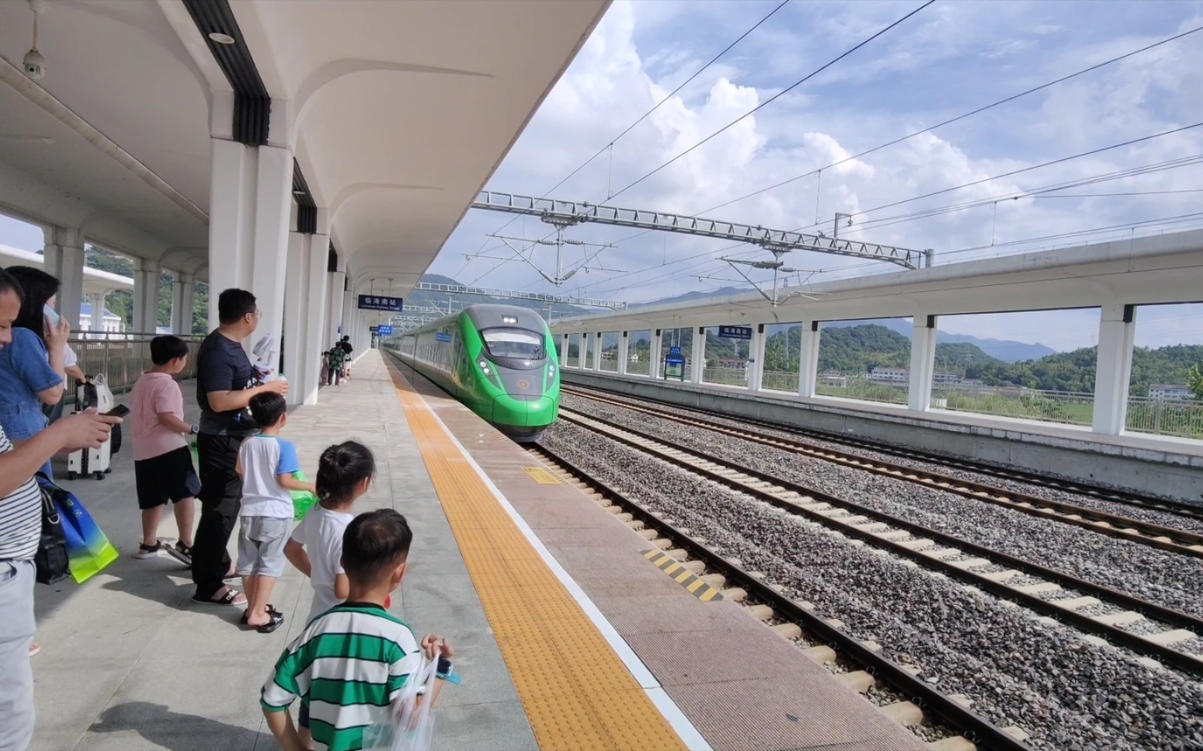 金台铁路临海南站2020图片
