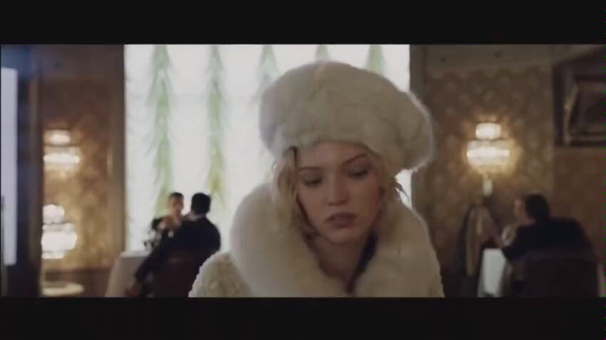 欧美女性动作片《安娜》,Sasha Luss(萨沙ⷩœ𒤸)饰演哔哩哔哩bilibili