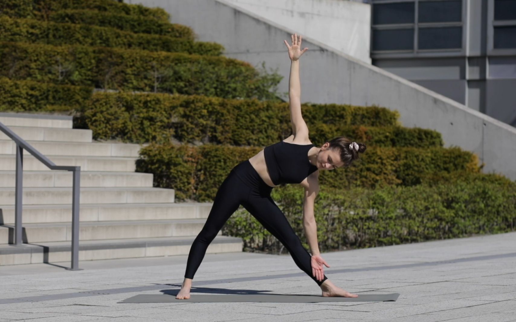 活动  【高清】30分钟vinyasa流瑜伽,减小肚子,纤长腿部,促进循环和