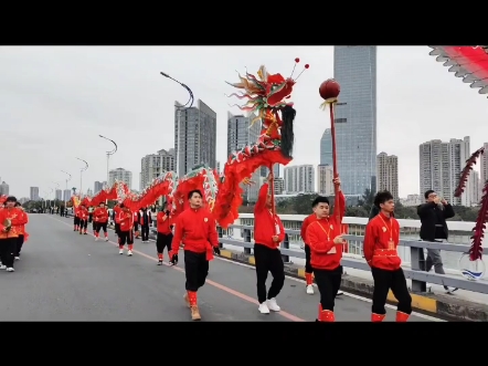 揭阳乔东工业区乔林龙协的青年舞龙队哔哩哔哩bilibili