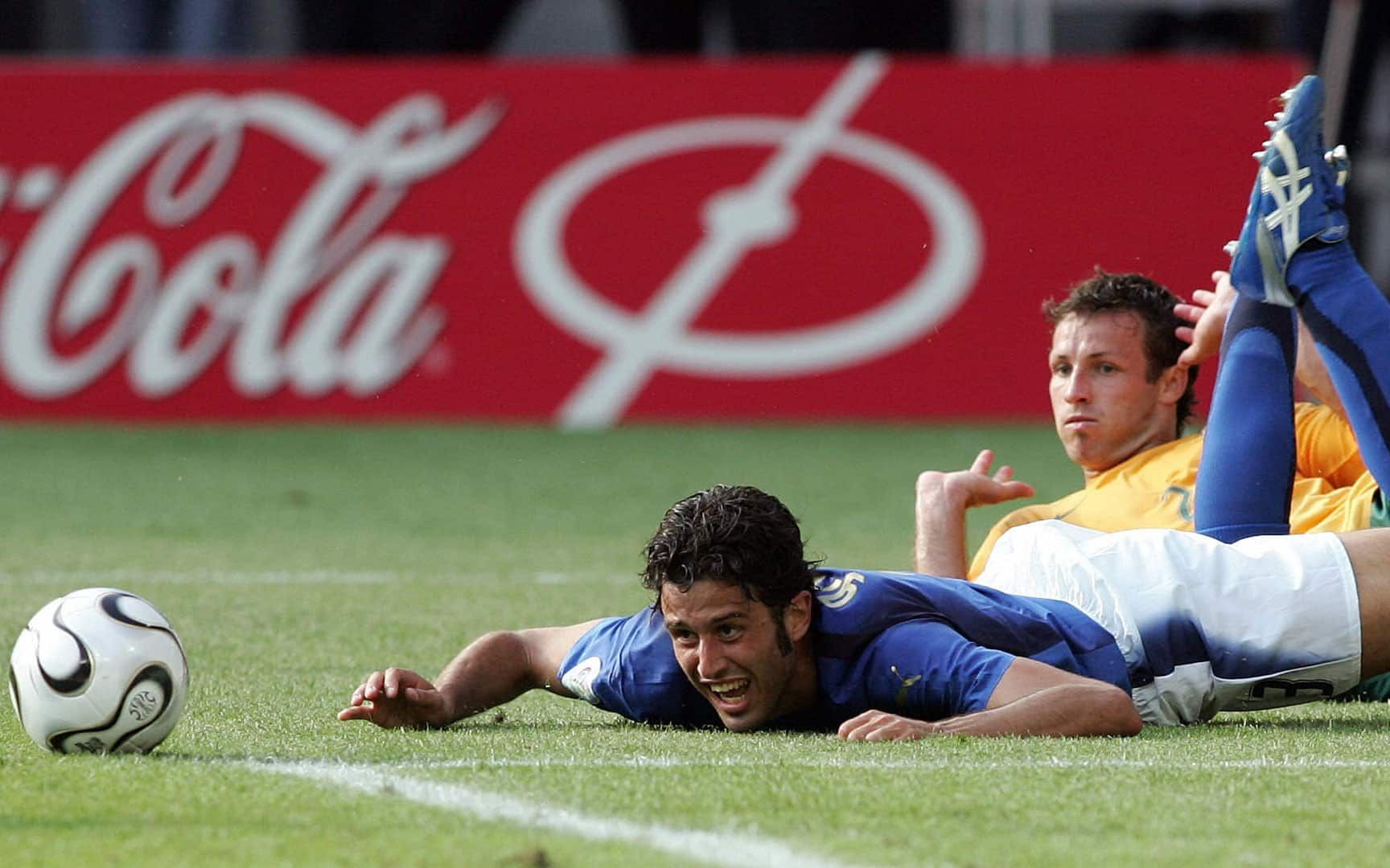 回顾06年意大利vs澳大利亚 格罗索补时立功,托蒂点杀袋鼠军团