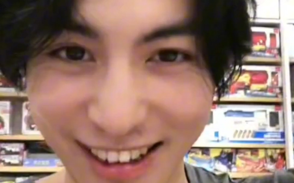 【孝太kota】你的纯情小奶狗男朋友来陪你逛街啦