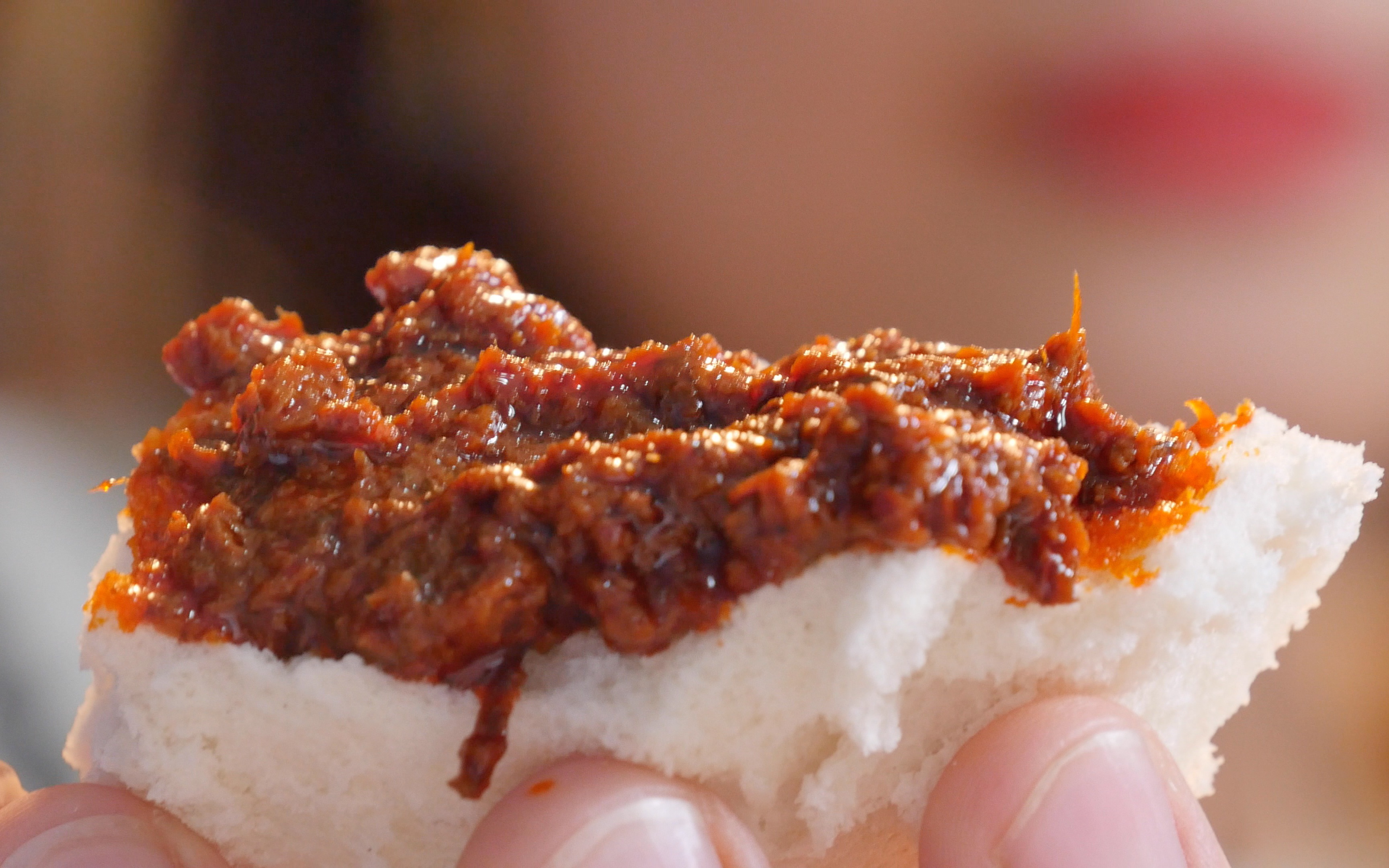 没想到这一款霸道压制老干妈,拌面夹馒头无敌了!