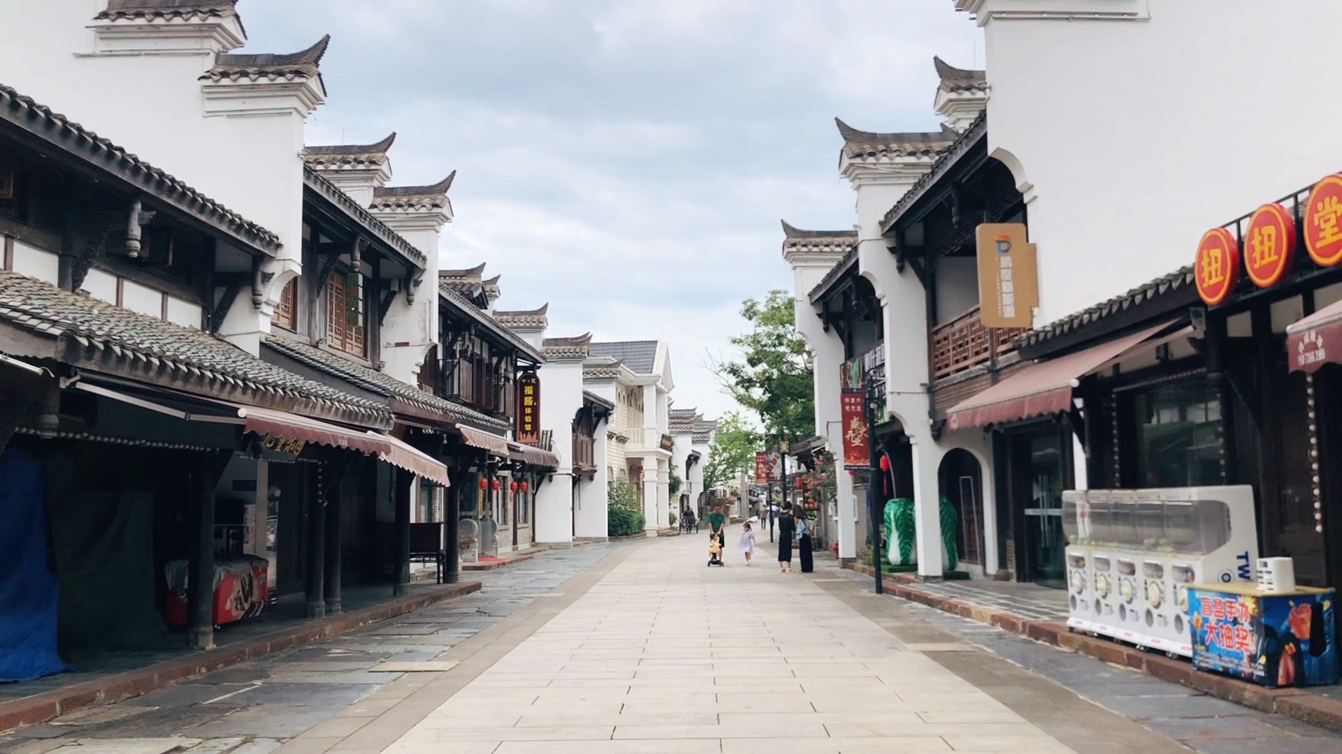 常德大小河街逛一圈,白天天气太热没啥人,晚上才会是精彩上演