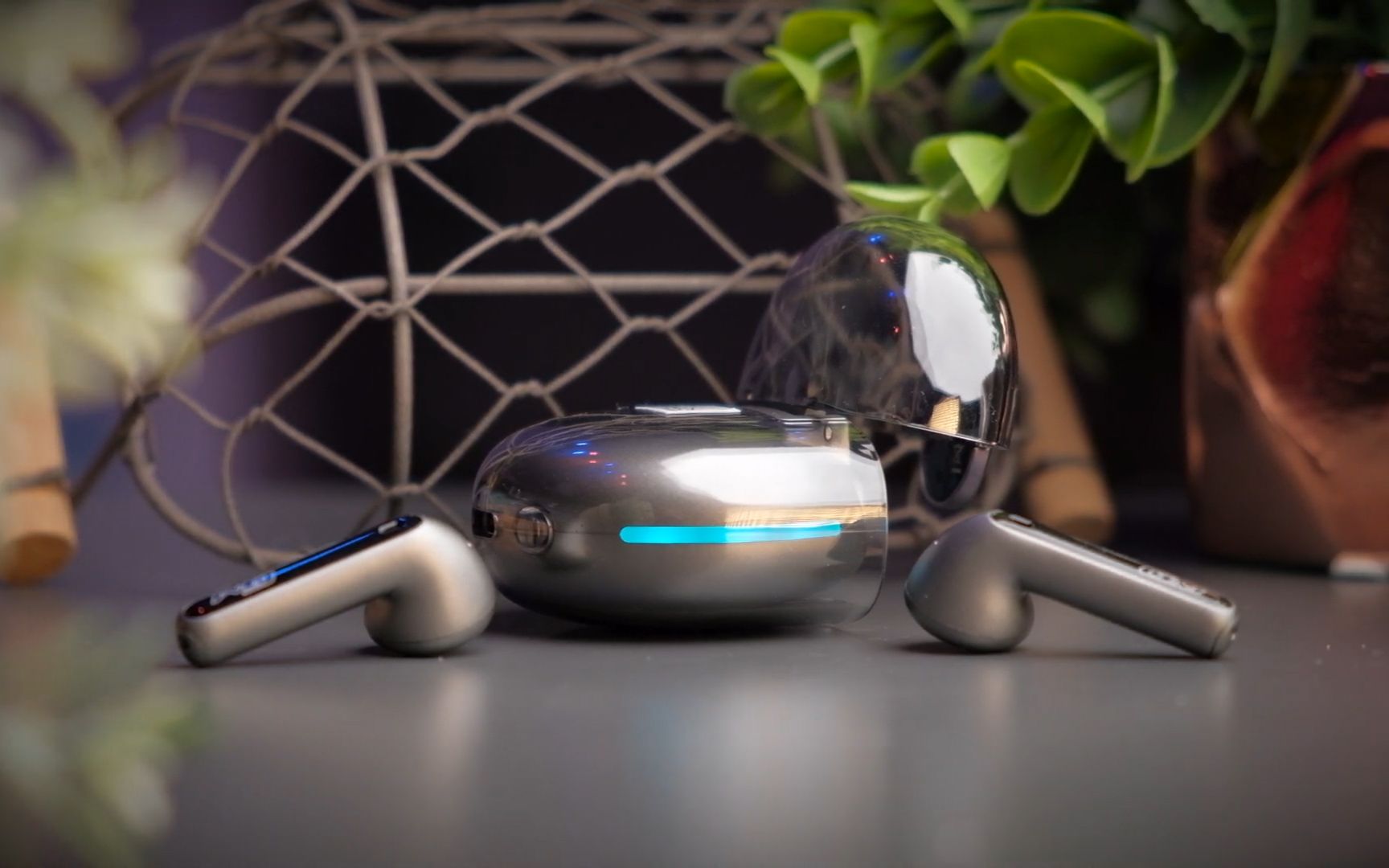 漫步者hecate gm5简评:高配置和低延迟真不错,是适合游戏玩家的真无线