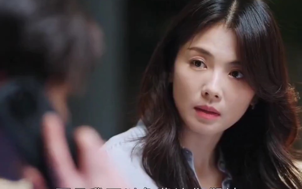 同事故意造黄谣,女孩得知后暴揍对方,我遇到的就是这嘴癌的幸灾乐祸