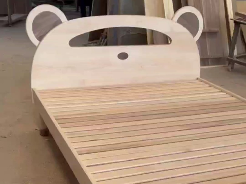 儿童床 卡通实木床