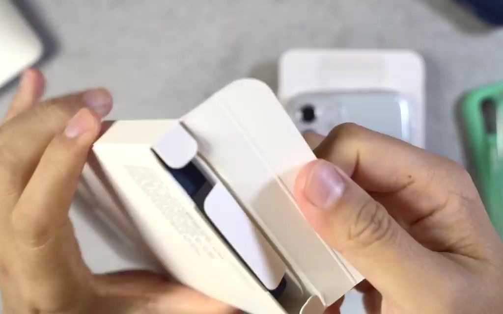 超磁吸iPhone 12 12 Pro苹果原厂MagSafe矽胶透明保护壳开箱[4K]哔哩哔哩bilibili