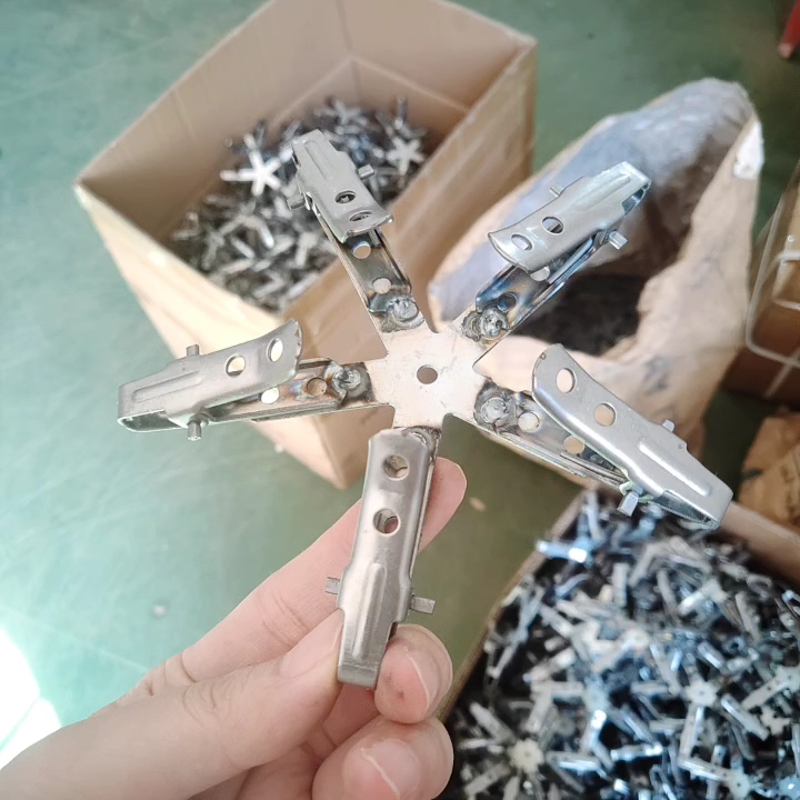 方管平片焊接牙口和锯齿夹子治具 电池盖弹片不锈钢鳄鱼夹夹紧电镀