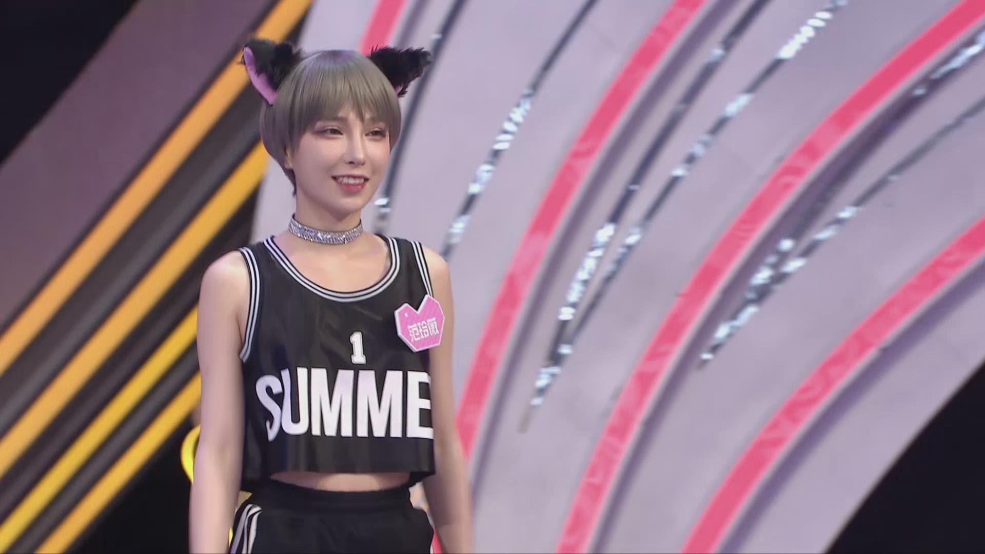 非诚范玲薇猫女造型登场心动指数飙升