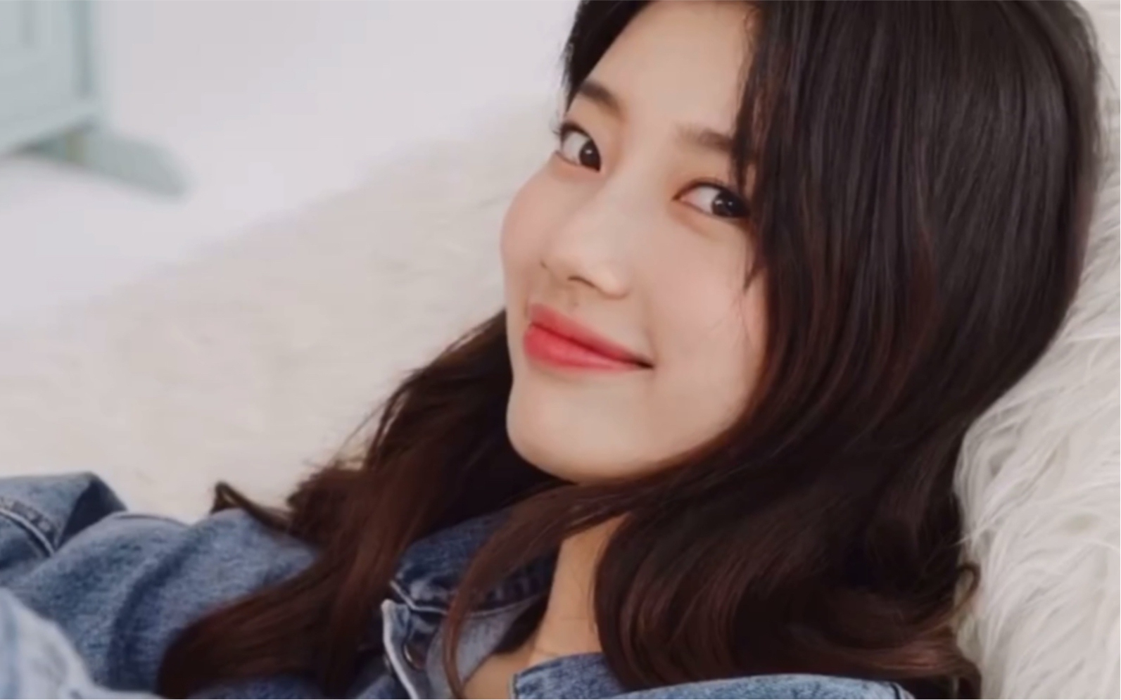 GUESS vimeo官方更新20FW SUZY's DENIM画报拍摄花絮视频30秒版本哔哩哔哩bilibili