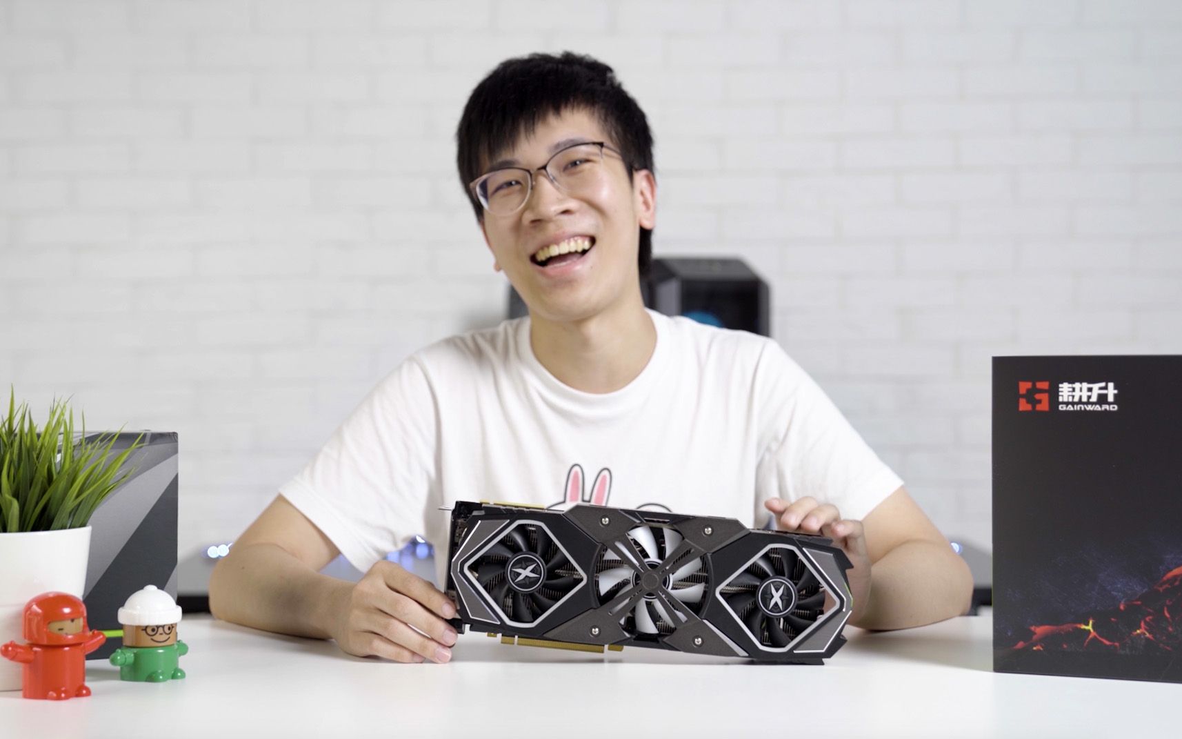 这个煤气灶有点贵,NVIDIA RTX 2080首发图赏与拆解哔哩哔哩bilibili