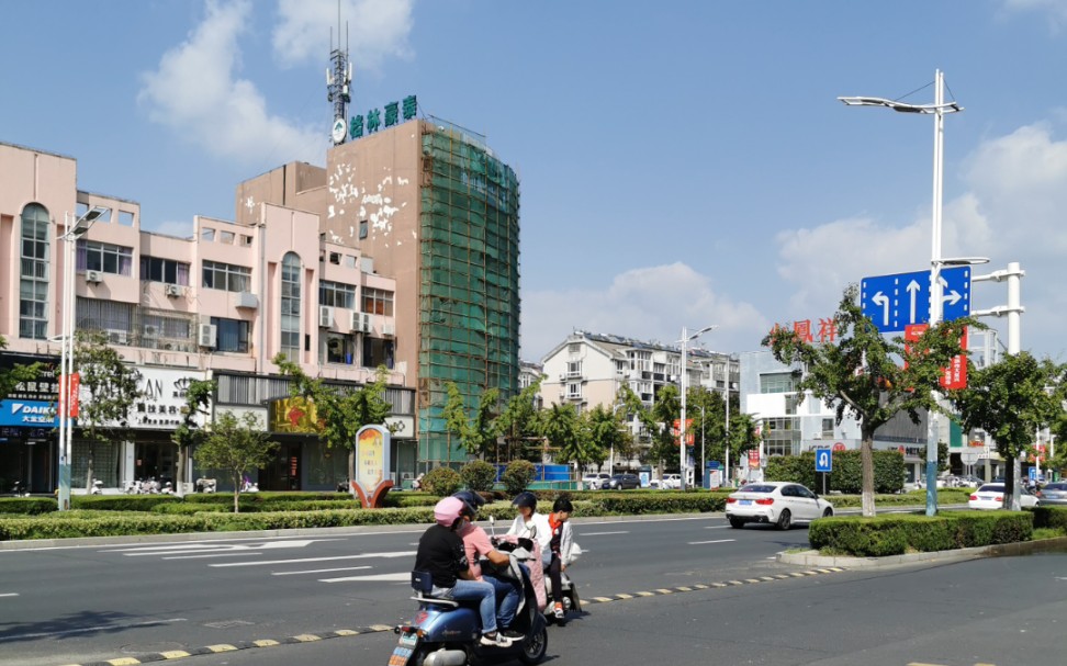 干净整洁的:泰兴市街道实拍(2021-9-17)