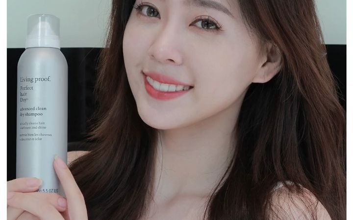 【刘奕孜】美女永远头发蓬松显脸小的秘密被我扒到了!