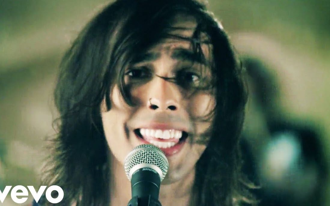 [图]Pierce The Veil - King for a Day ft. Kellin Quinn MV 油管转载 1080P