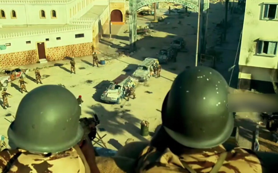 韩国最硬盒撤侨电影,全程无营救,只能靠自救