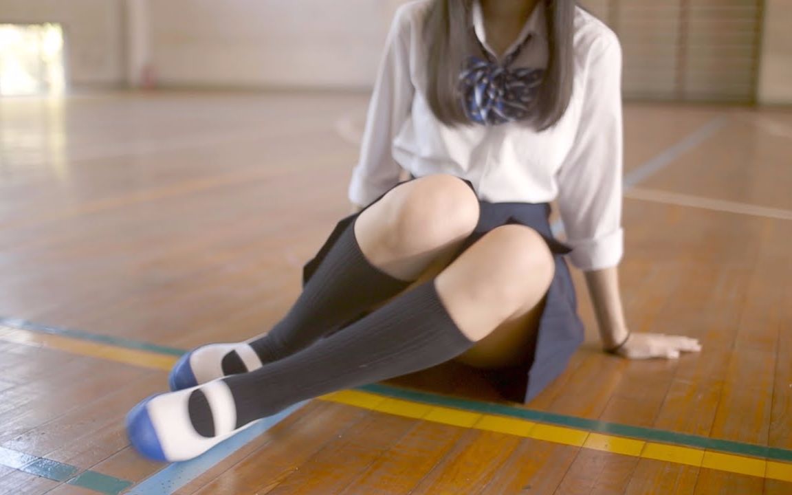 妄想科学研究所绝对看不到下着的坐下方法05お姉さん体育座