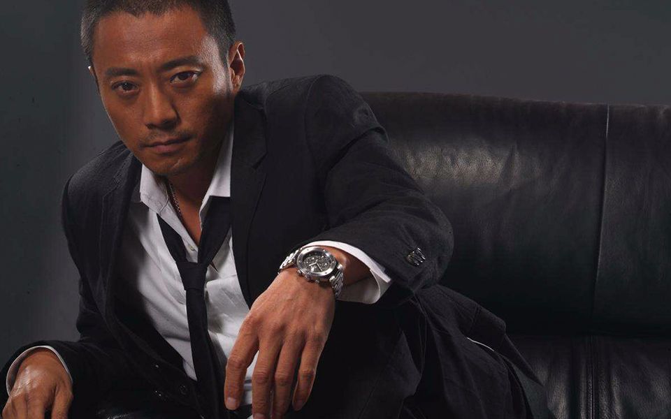 胡狼大话明星张涵予一个大器晚成浑身散发着男人味的纯爷们