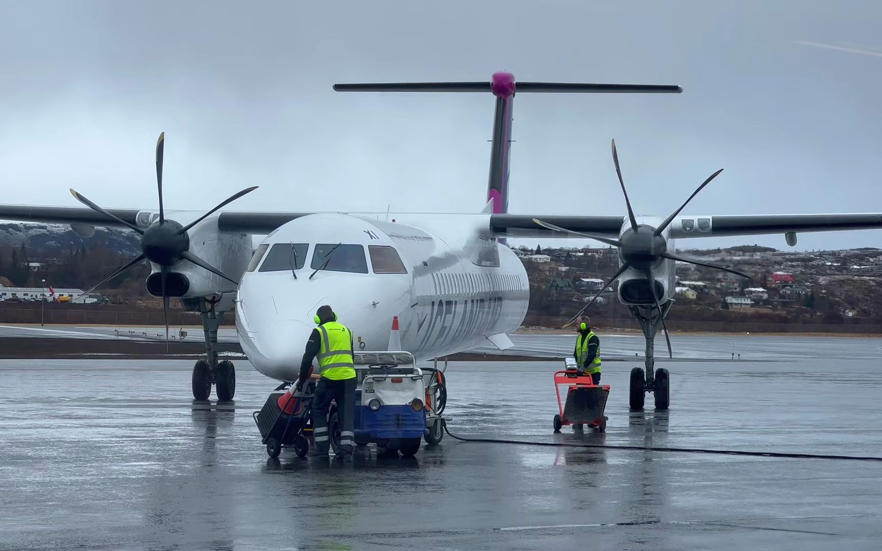 [完整航班] – 冰岛航空 – bombardier dhc-8-402 q400 – egs(埃