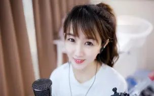 Tải video: 文儿演唱歌曲《清明上河图》