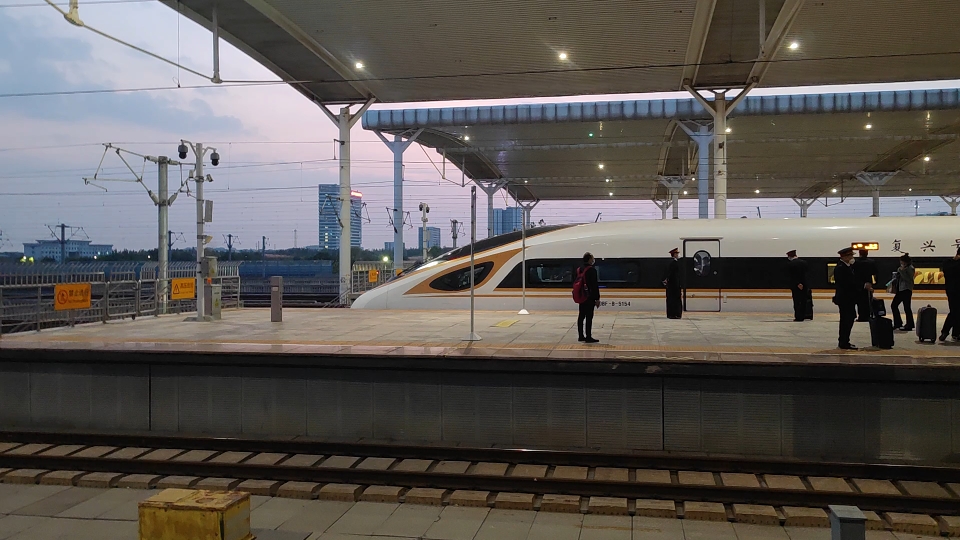 cr400bf-b-5154 担当g19 北京南-上海虹桥 济南西出站