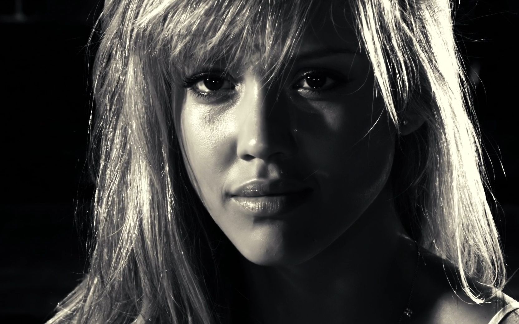 [图]【Sin.City/罪恶之城】Jessica Alba/杰西卡·阿尔芭