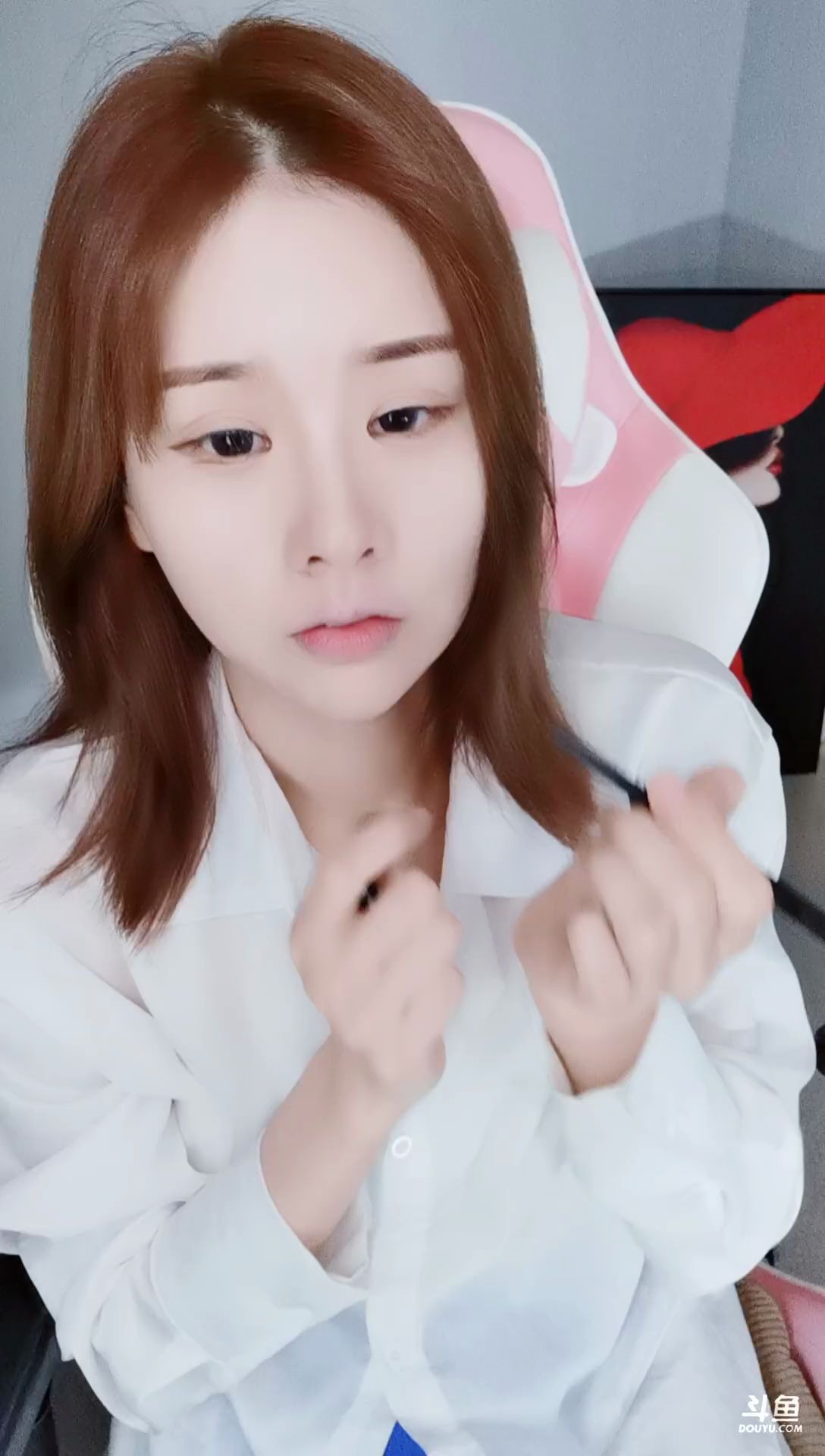 无敌小可爱桃桃_2020-07-22 14时37分电脑坏了,手机播