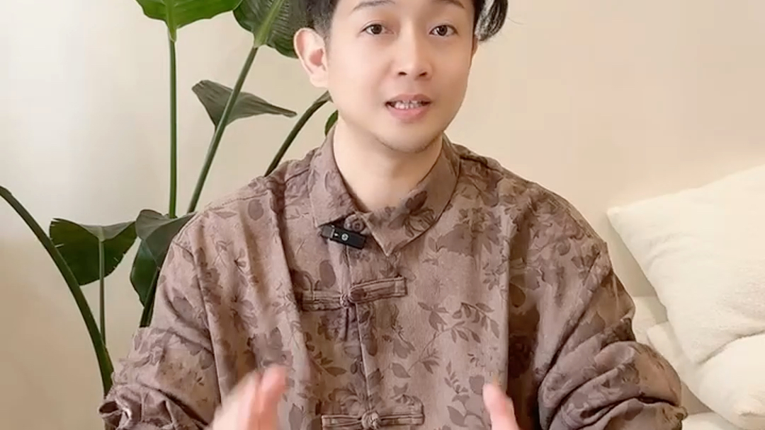 本期继续科普被恶犬袭击时可以怎么保护自己和身边的人,赶快学起来吧