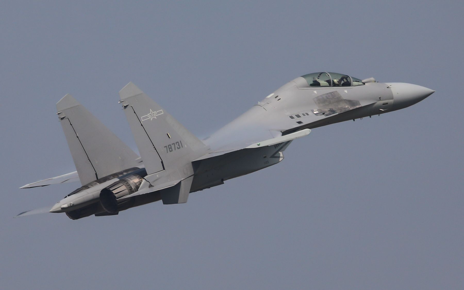 2022珠海航展-歼16飞行表演