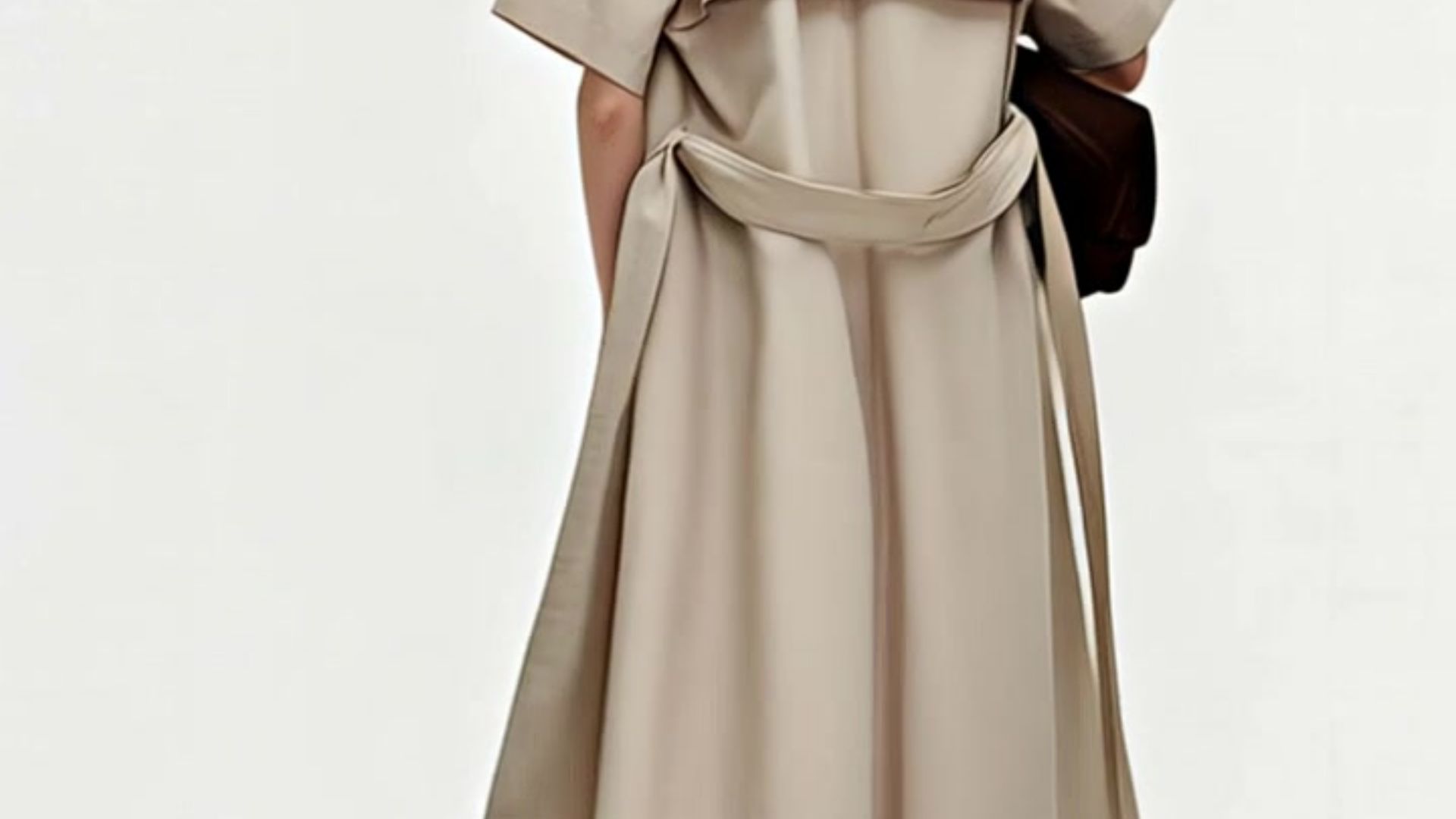 玛丝菲尔女装超好看的时尚系带短袖风衣连衣裙