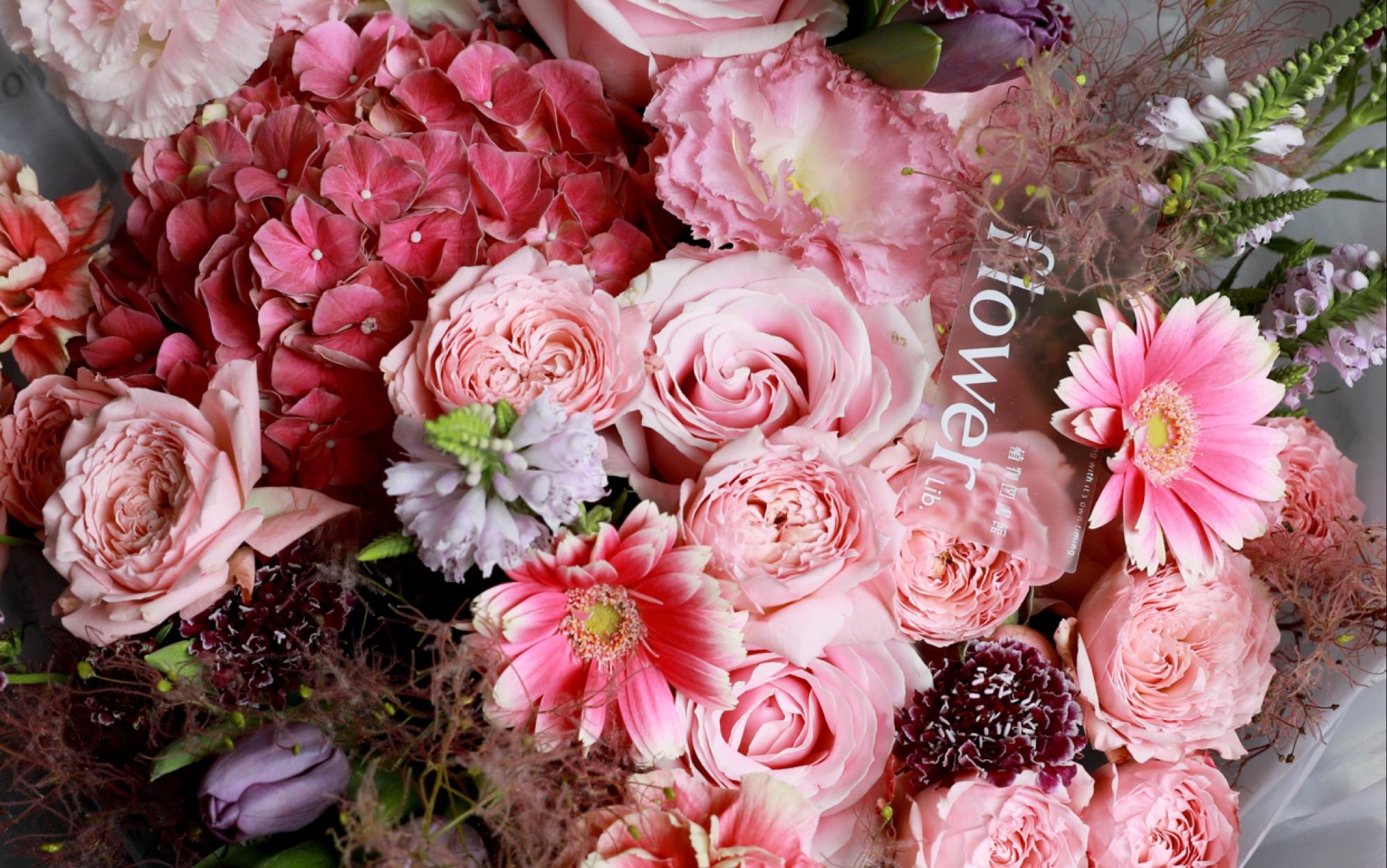 【梦中情人】送女朋友花束你有翻车吗?送花女朋友是高兴还是不高兴啊!