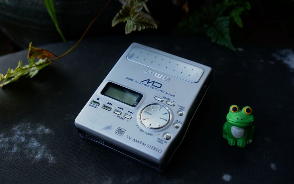 aiwa am-r10随身minidisc试听【爱华复古机械随身听】